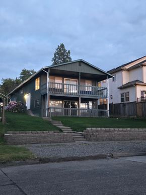 Tacoma apartment for rent - our house in the evening