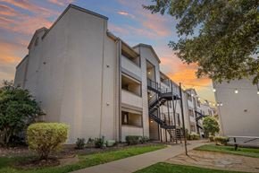 Ft Worth apartment for rent - Source URL: https://medialibrarycf.entrata.com/17708/MLv3/3/27/2025/03/03/014624/67c6151f3d4b27.77393198391.jpg