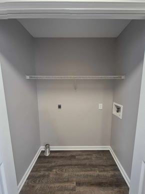 Oak Grove house for rent - A small room with a carpeted floor and a shelf on the wall.