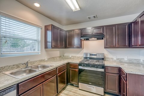Floor plan for 2 beds, 1.5 baths, 1105 sqft