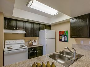 Las Vegas apartment for rent - Source URL: https://medialibrarycf.entrata.com/13886/MLv3/3/27/2024/04/04/125249/660ef7013c0592.72531429609.jpg