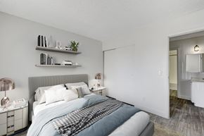 Las Vegas apartment for rent - Source URL: https://medialibrarycf.entrata.com/13886/MLv3/3/27/2023/11/20/021532/655bcc73c3d441.97908489588.jpg