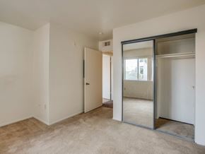 Las Vegas apartment for rent - Source URL: https://medialibrarycf.entrata.com/13886/MLv3/3/27/2022/4/12/10655/59d07ff11c66d450.jpg