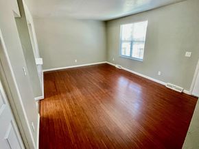 Aurora apartment for rent - Source URL: https://medialibrarycf.entrata.com/18201/MLv3/3/27/2024/06/28/031941/667f28e2d5c659.37060688218.jpg