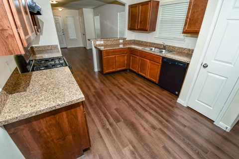 Floor plan for 4 beds, 2.5 baths, 2039 sqft