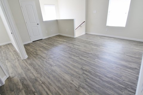 Floor plan for 4 beds, 2.5 baths, 2039 sqft