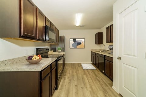 Floor plan for 3 beds, 2.5 baths, 1529 sqft