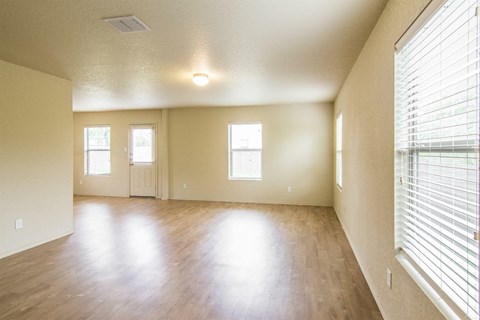 Floor plan for 4 beds, 2.5 baths, 1956 sqft