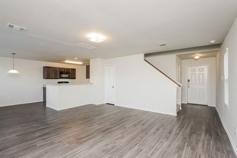 Floor plan for 3 beds, 2.5 baths, 1539 sqft