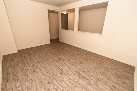 Floor plan for 4 beds, 2.5 baths, 1687 sqft
