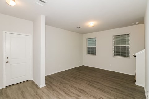 Floor plan for 3 beds, 2.5 baths, 1382 sqft