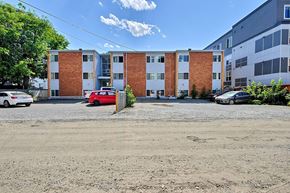 Calgary apartment for rent - 1114 16 ave sw