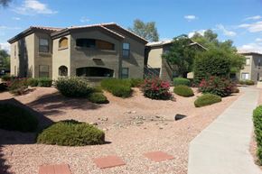 Phoenix apartment for rent - a house with a garden in front of it