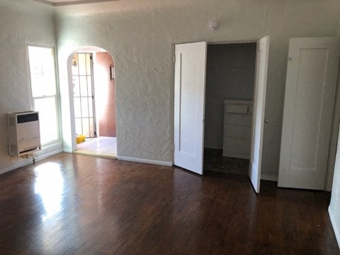 Floor plan for 1 bed, 1 bath