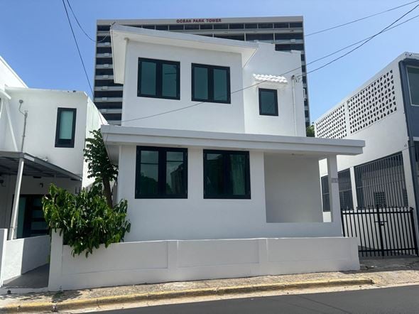 San Juan apartment for rent - the building in which the apartment is located