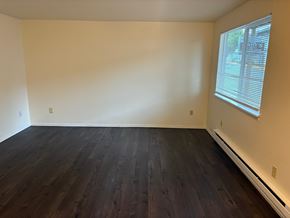 Everett apartment for rent - 109 West Casino Rd #2 Everett, WA 98204