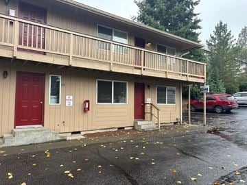 Everett apartment for rent - 109 West Casino Rd #2 Everett, WA 98204