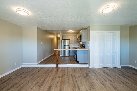 Floor plan for 1 bed, 1 bath, 600 sqft