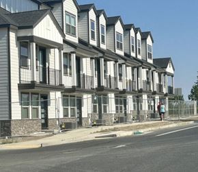 Bend apartment for rent - a row of houses on the side of a street