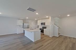 Springfield house for rent - 111 Overstreet Way