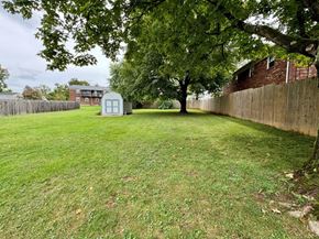 Crestwood house for rent - 6216 Hillcrest Ct