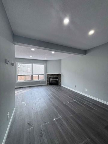 London house for rent - 6-595 Third St
