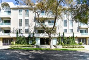 Los Angeles apartment for rent - the building in which the apartment is located