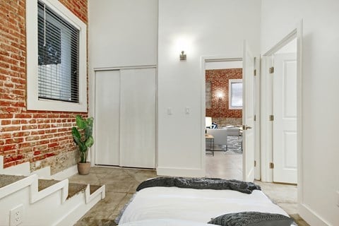 Floor plan for 1 bed, 1 bath, 468 sqft