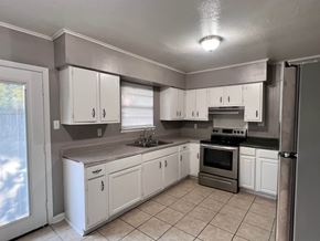 Gulfport house for rent - ?? For Rent: 4 Bedroom, 2 Bath Single-Family Home – Recently Updated!