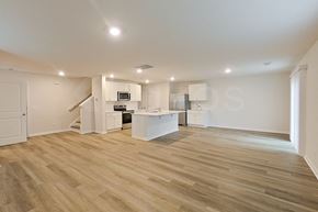 Springfield house for rent - 121 Overstreet Way