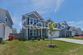Warner Robins house for rent - 141 English Oak Ln