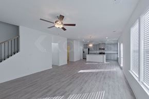Warner Robins house for rent - 141 English Oak Ln