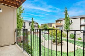 Tualatin apartment for rent - Source URL: https://medialibrarycf.entrata.com/11471/MLv3/3/27/2022/10/04/013300/633c8a6aaefe92.22729886961.jpg