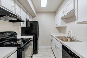 Dallas apartment for rent - Source URL: https://medialibrarycf.entrata.com/11471/MLv3/3/27/2022/12/14/072647/639a85e793bc02.82263319727.jpg