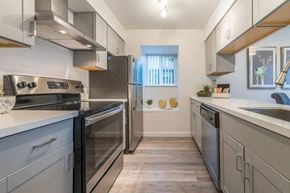 Beaverton apartment for rent - Source URL: https://medialibrarycf.entrata.com/11471/MLv3/3/27/2022/05/17/114205/6283de6da99a87.02342620576.jpg