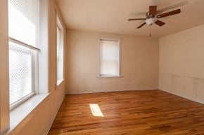 Chicago apartment for rent - 1832 Cuyler
