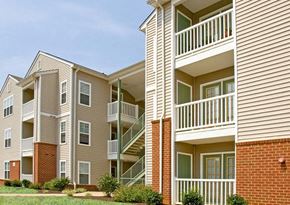 Farmville apartment for rent - a row of apartment buildings with balconies