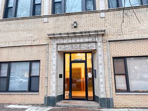 Chicago apartment for rent - 4022 Sheridan buena park chicago