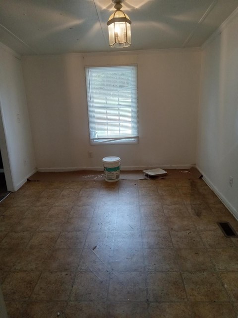 Floor plan for 3 beds, 3 baths
