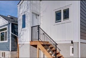 Calgary house for rent - 2810 16 Ave SE