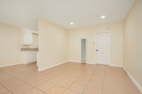 Floor plan for 1 bed, 1 bath