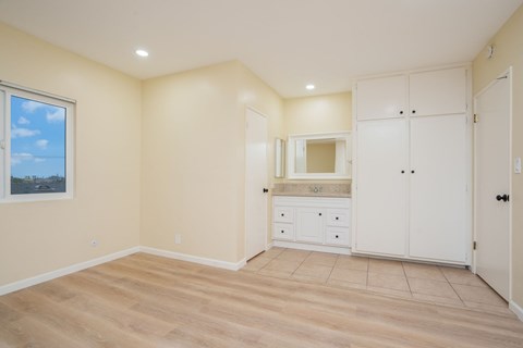 Floor plan for 1 bed, 1 bath
