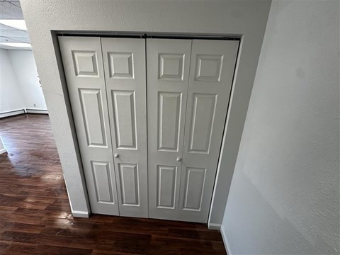 Floor plan for 1 bed, 1 bath, 650 sqft