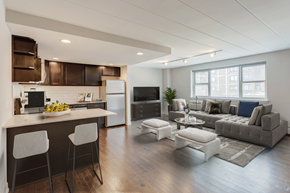 Chicago apartment for rent - Kenmore Place Living Room