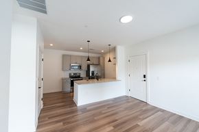 Columbus apartment for rent - Source URL: https://medialibrarycf.entrata.com/17142/MLv3/3/27/2024/09/20/124620/66edc2fcb35e29.66923526689.jpg