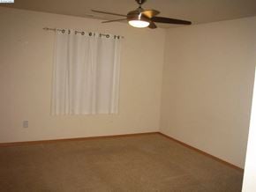Richland house for rent - 520 Smoketree Place