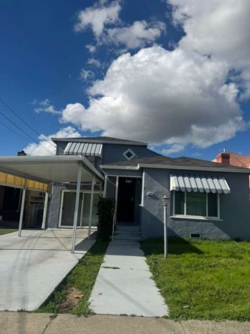 Oakland house for rent - 2315 Dashwood Ave