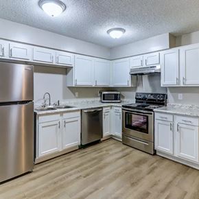Nashville apartment for rent - Source URL: https://medialibrarycf.entrata.com/100968/MLv3/3/27/2024/12/20/023737/6765e3a1521f96.23933864252.png