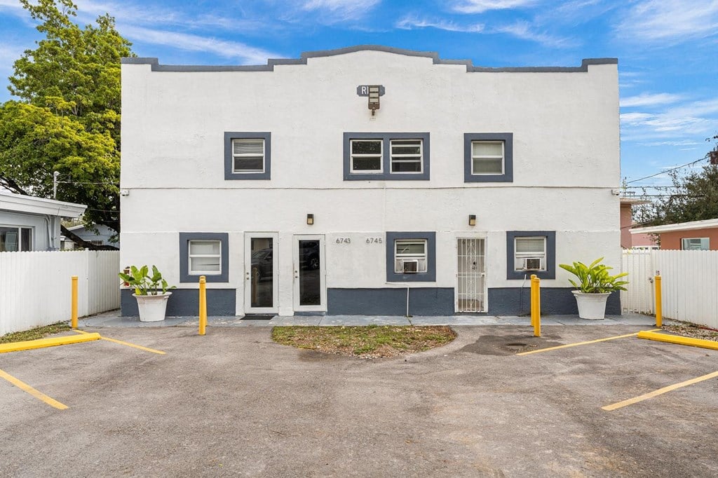 6743 NW 2ND CT - apartments for rent in Little Haiti, MIAMI | Point2Homes
