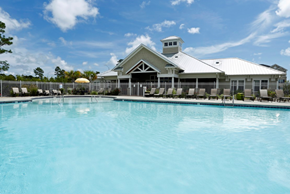 Newport apartment for rent - the swimming pool at the resort at governors crossing